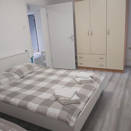 Pepa Zg Apartamento Zagreb Exterior foto