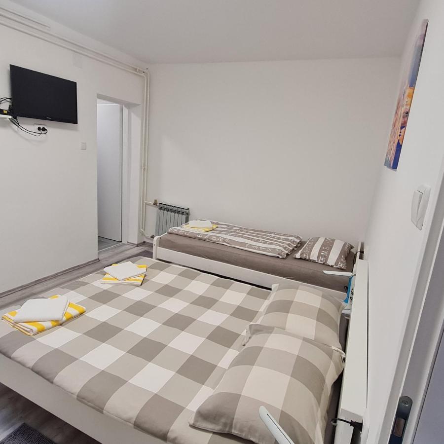 Pepa Zg Apartamento Zagreb Exterior foto