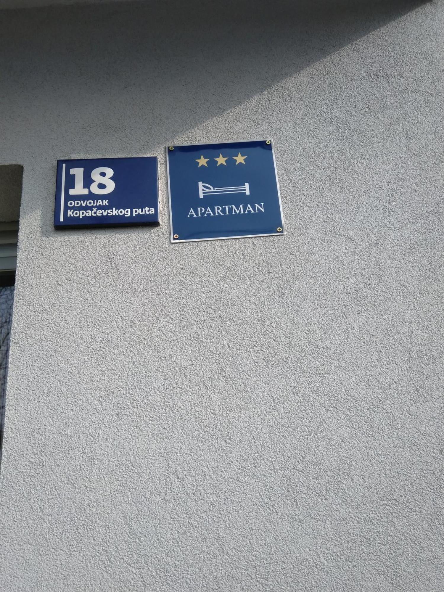 Pepa Zg Apartamento Zagreb Exterior foto